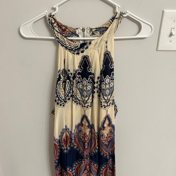 Top - Picture 3 of 6